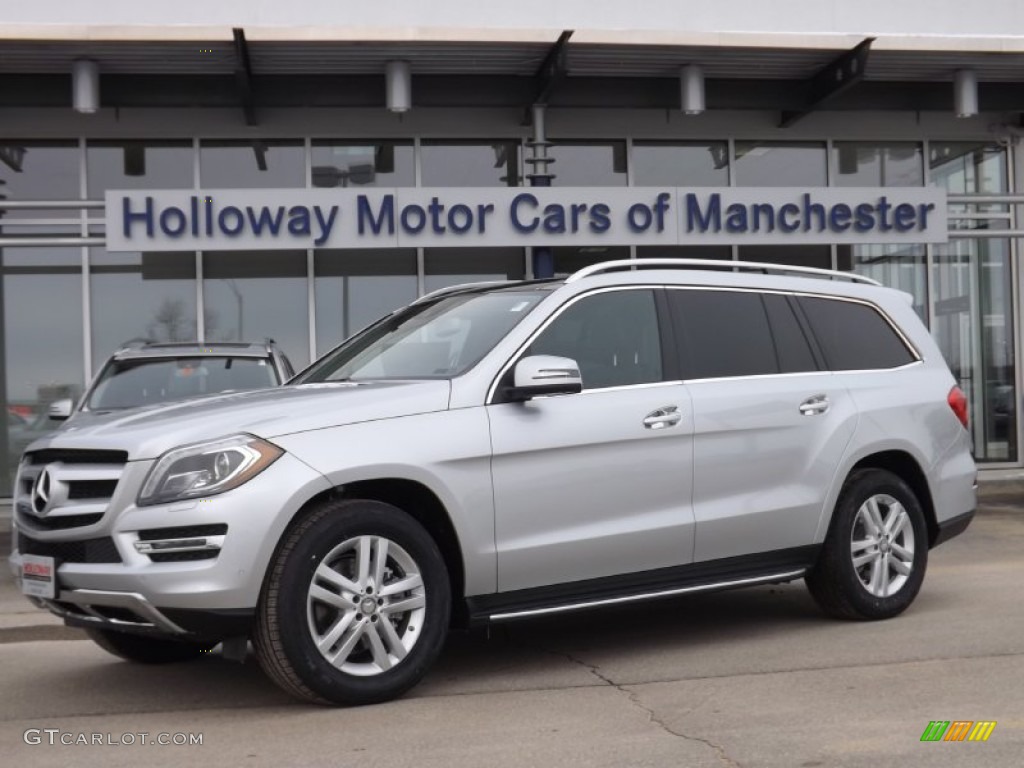 Iridium Silver Metallic Mercedes-Benz GL