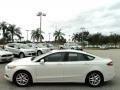 2013 White Platinum Metallic Tri-coat Ford Fusion SE  photo #12