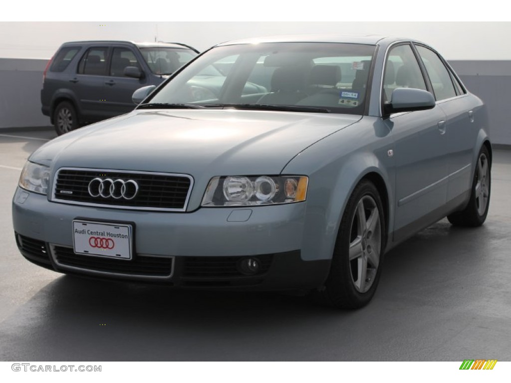 2002 A4 3.0 quattro Sedan - Crystal Blue Metallic / Beige photo #3