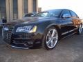 Front 3/4 View of 2014 S8 quattro S