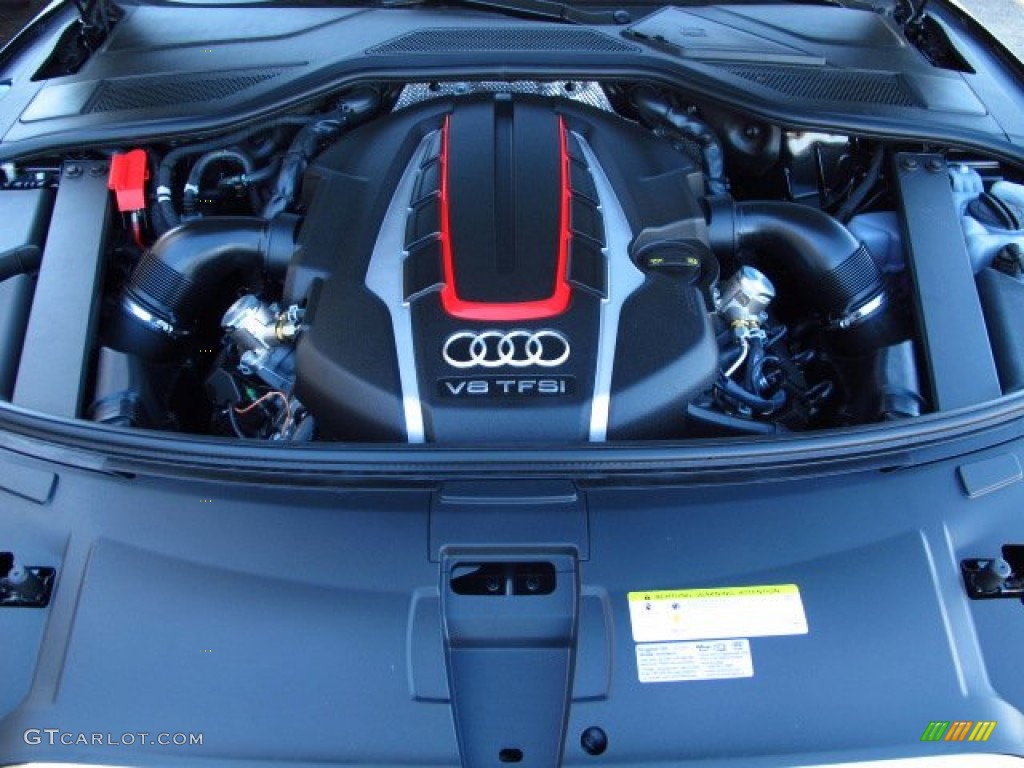 2014 Audi S8 quattro S Engine Photos