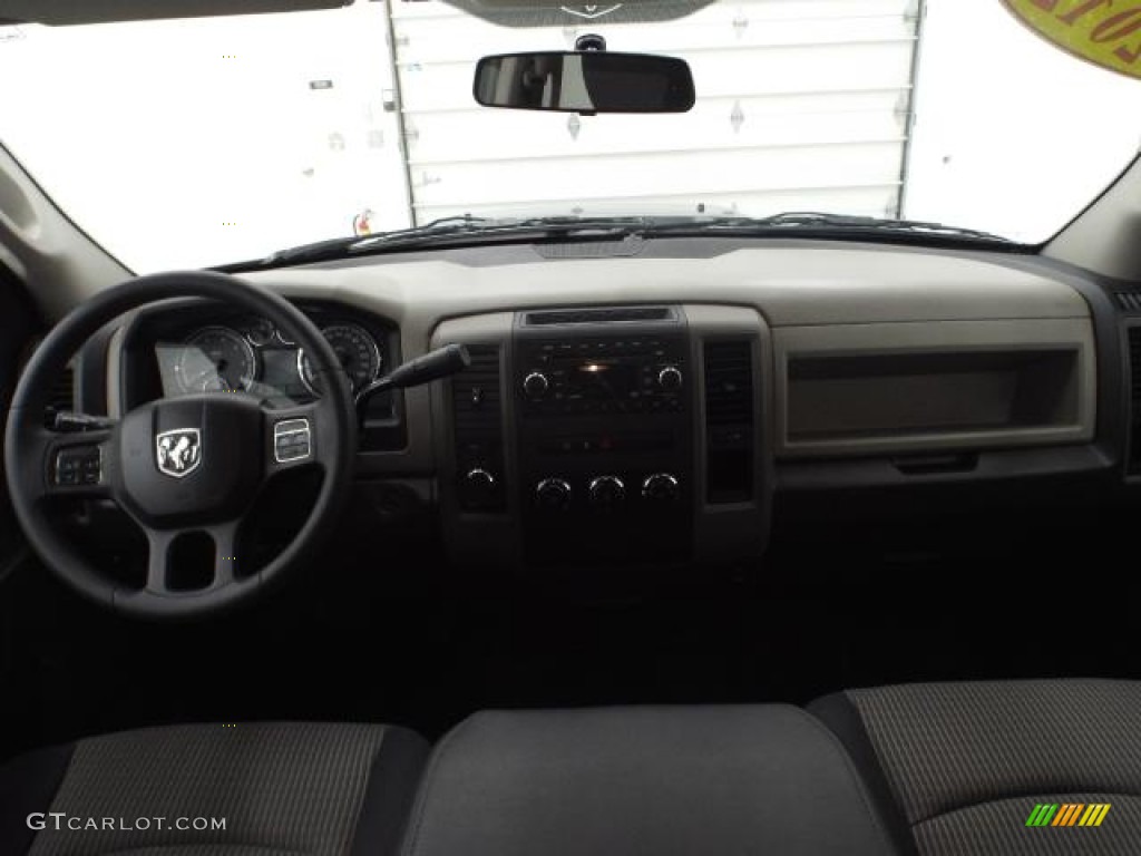 2012 Ram 1500 ST Crew Cab 4x4 - Black / Dark Slate Gray/Medium Graystone photo #28