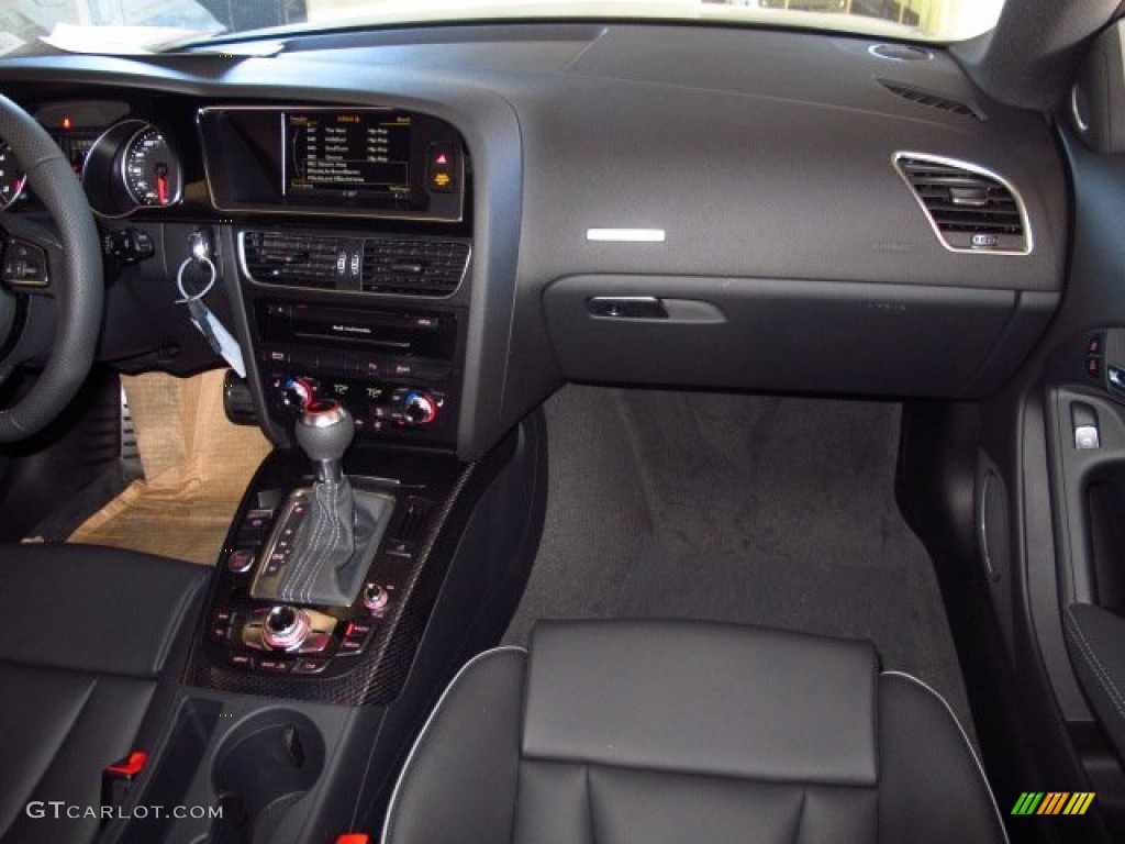 2014 Audi RS 5 Coupe quattro Black/Rock Gray Dashboard Photo #89956221
