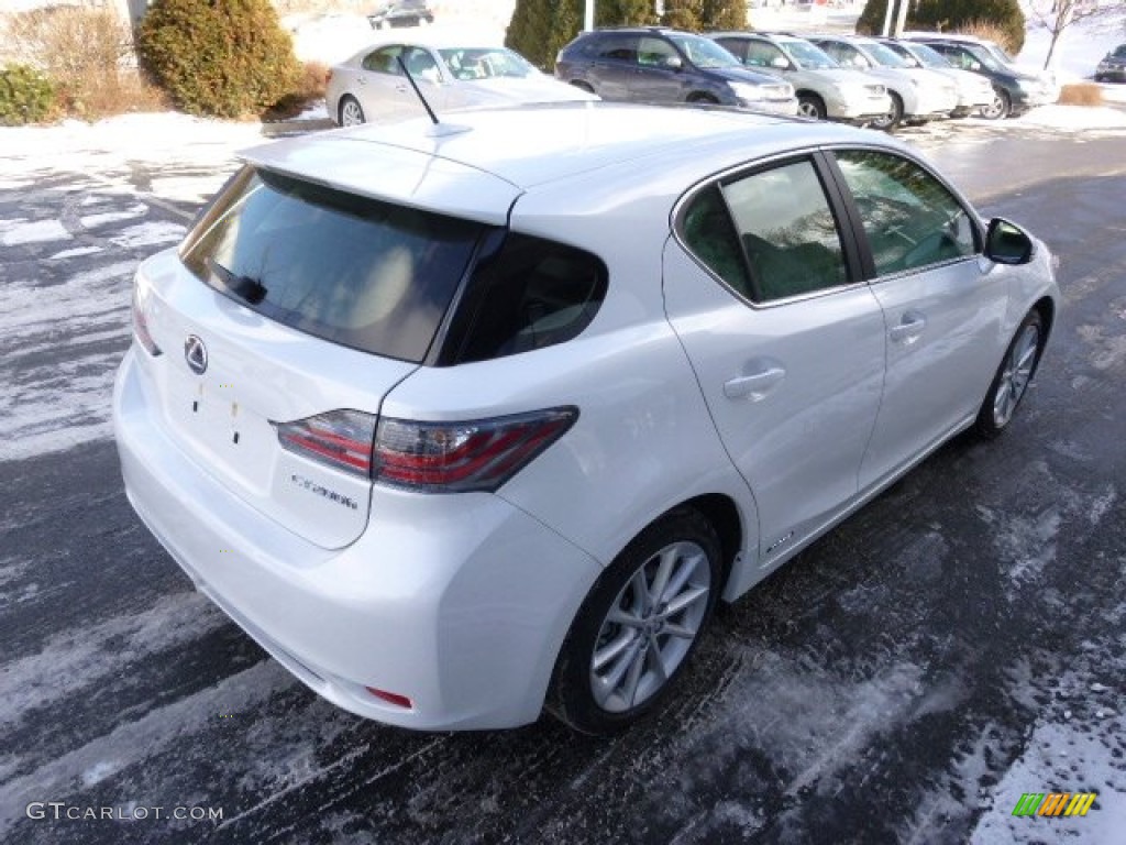 2013 CT 200h Hybrid - Ultra White / Black photo #5