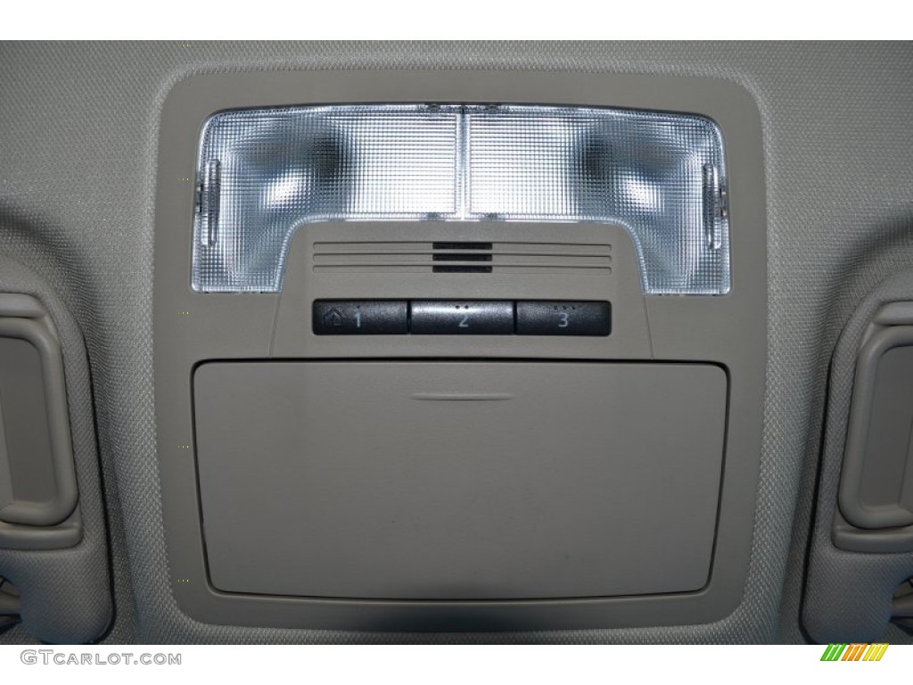 2014 Camry Hybrid XLE - Cypress Pearl / Ivory photo #19