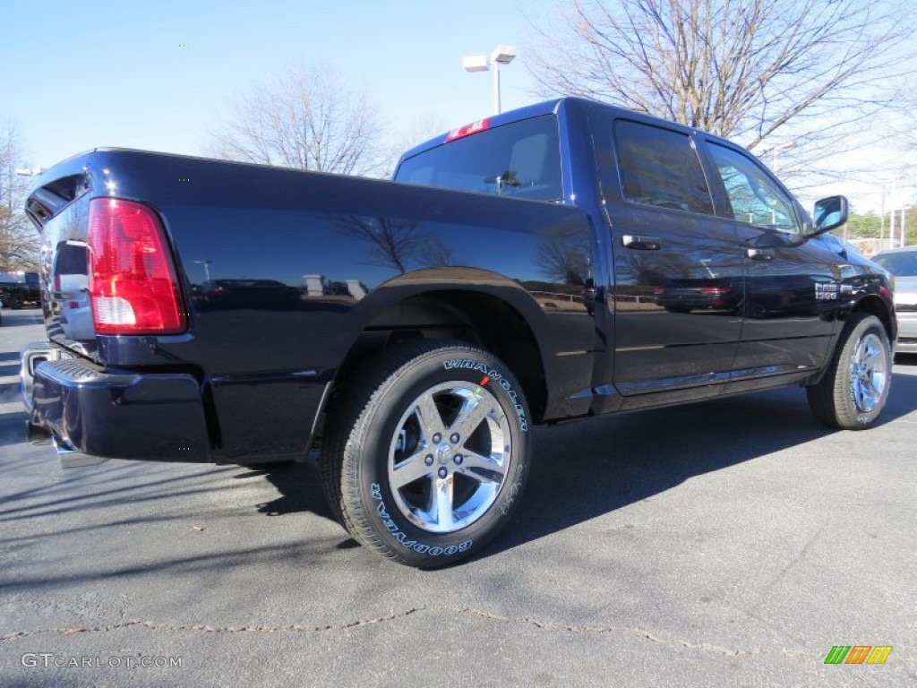 2014 1500 Express Crew Cab - True Blue Pearl Coat / Black/Diesel Gray photo #3