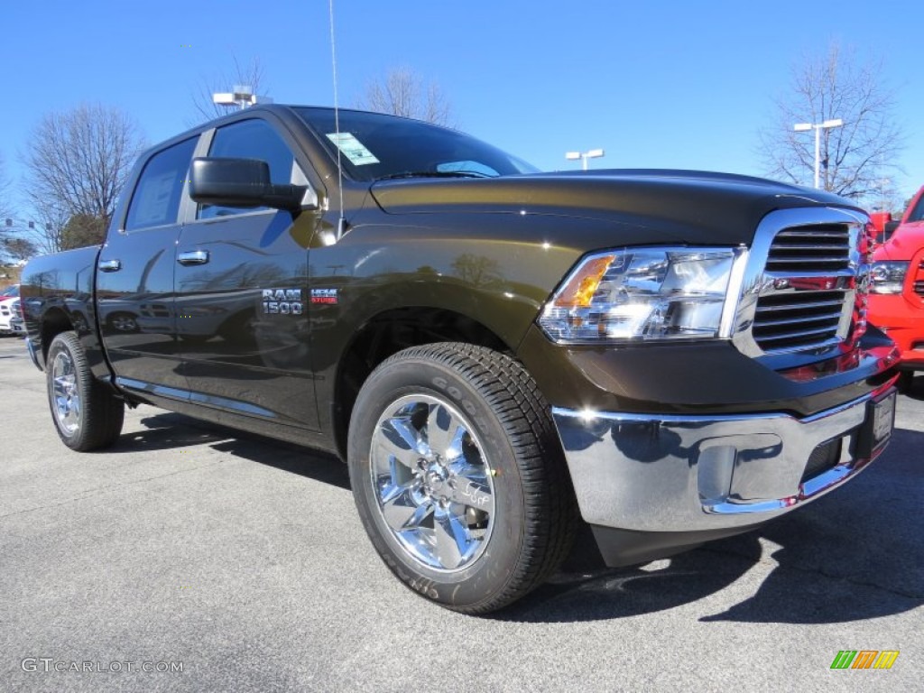 2014 1500 Big Horn Crew Cab - Black Gold Pearl Coat / Black/Diesel Gray photo #4