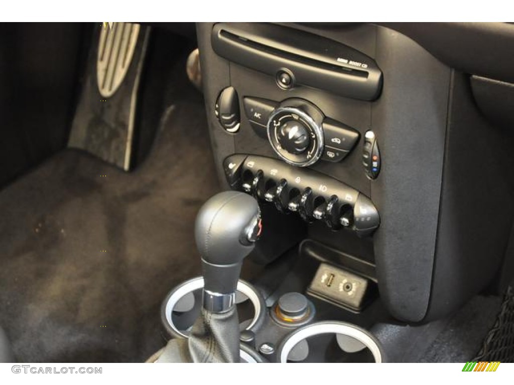 2013 Cooper S Convertible - Lightning Blue Metallic / Carbon Black photo #10