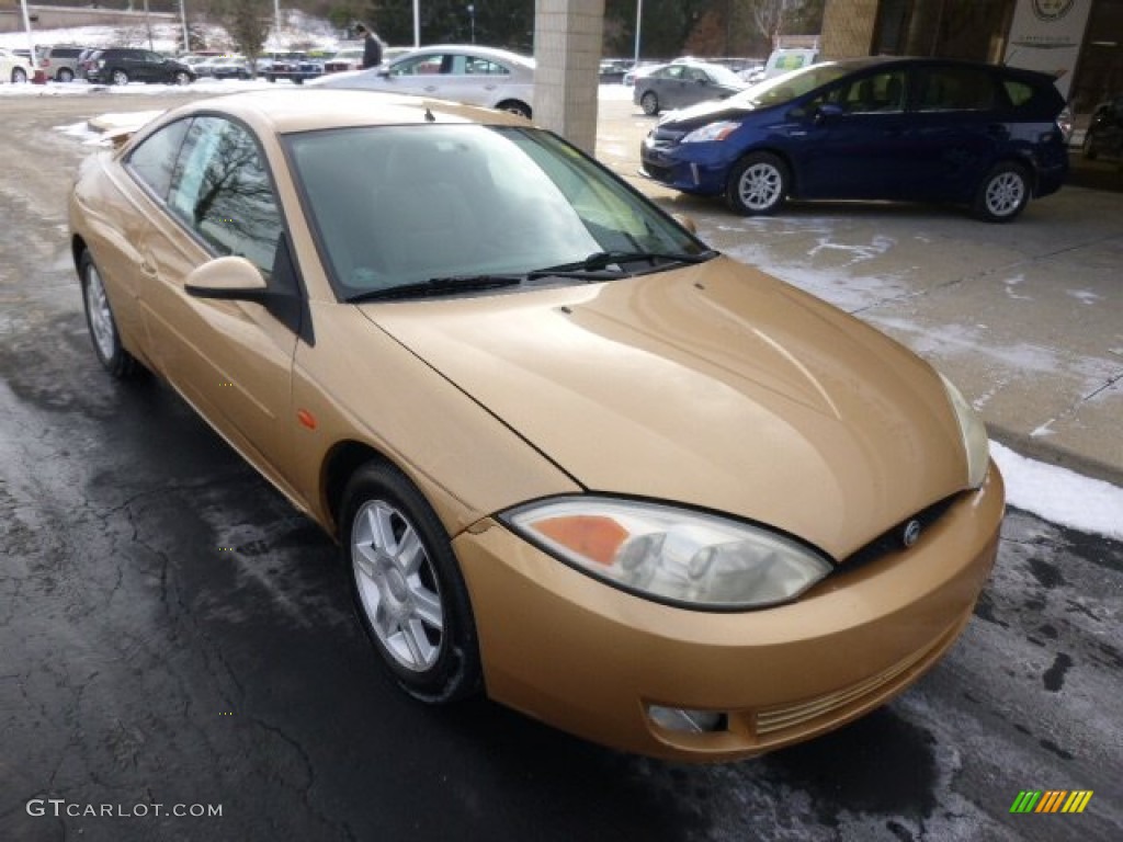 2001 Cougar V6 - Sunburst Gold Metallic / Medium Parchment photo #2