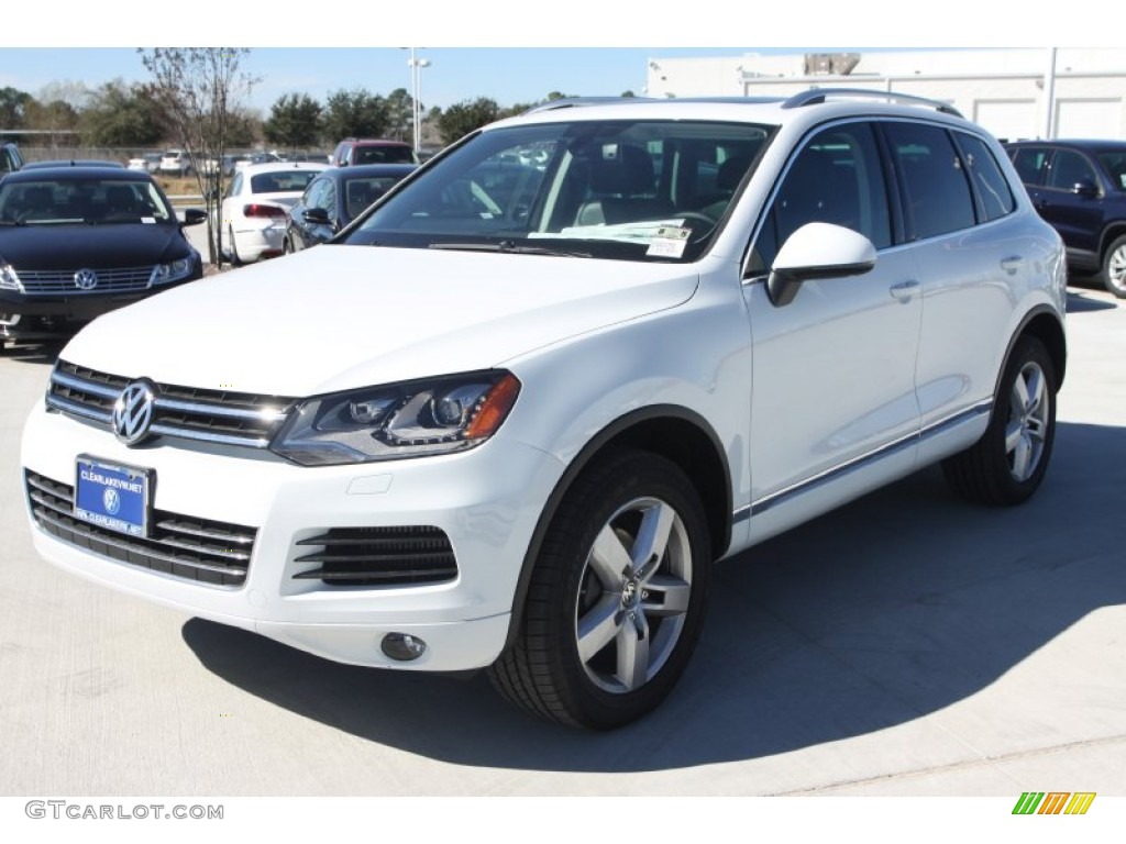 2014 Touareg TDI Lux 4Motion - Pure White / Black Anthracite photo #3