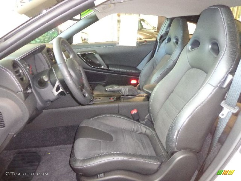 2014 Nissan GT-R Premium Front Seat Photo #89972655