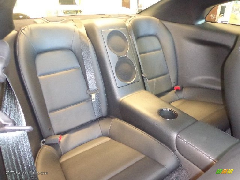 2014 Nissan GT-R Premium Rear Seat Photo #89972757