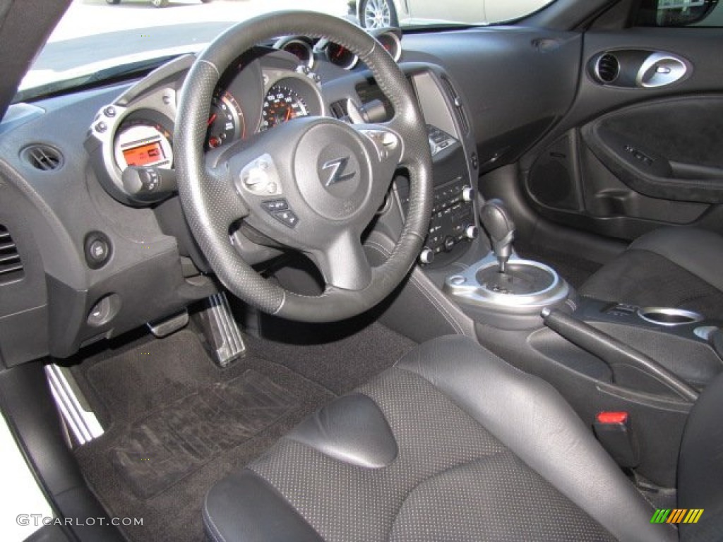 2009 Nissan 370Z Sport Touring Coupe Interior Color Photos