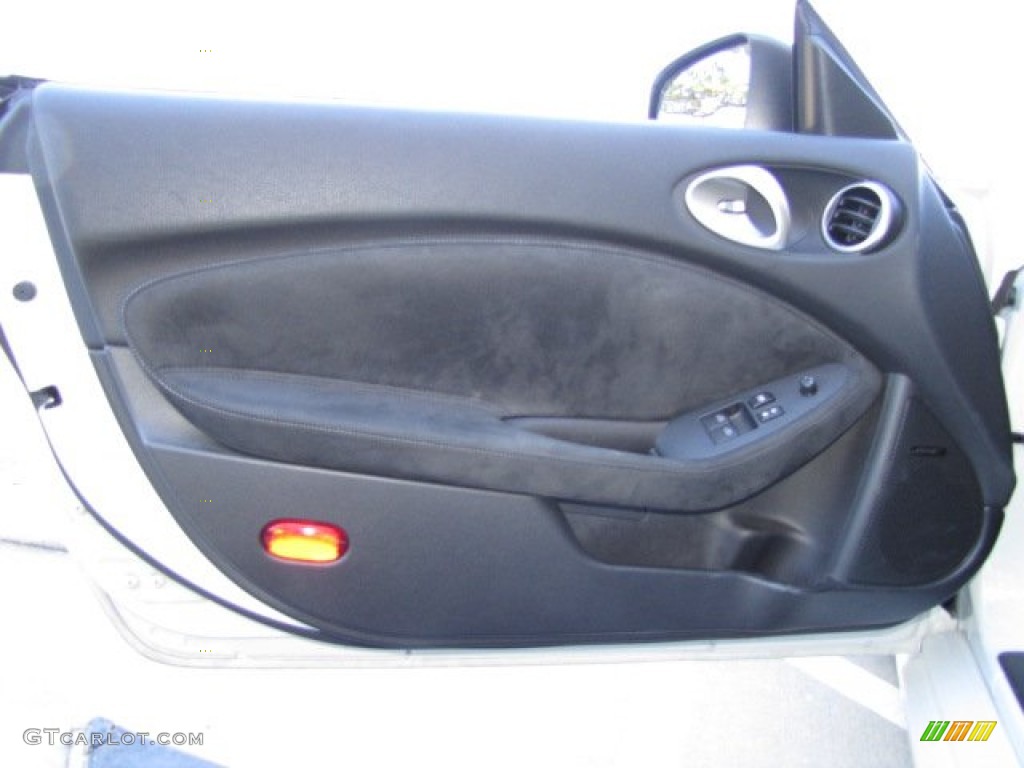 2009 Nissan 370Z Sport Touring Coupe Black Leather Door Panel Photo #89974731