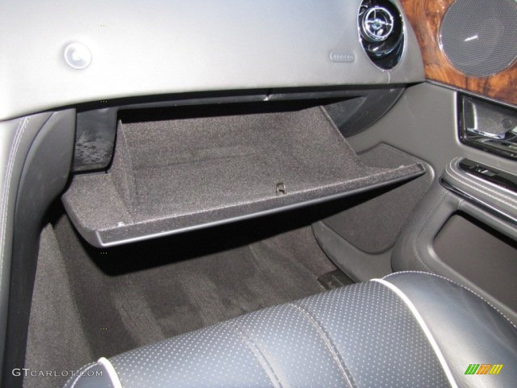 2011 XJ XJL - Liquid Silver Metallic / Jet Black/Ivory photo #24