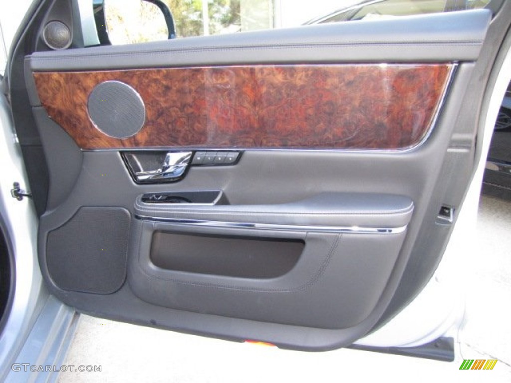 2011 XJ XJL - Liquid Silver Metallic / Jet Black/Ivory photo #52