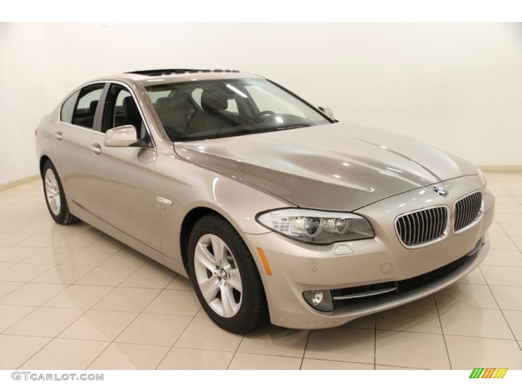 2012 5 Series 528i xDrive Sedan - Cashmere Silver Metallic / Black photo #1