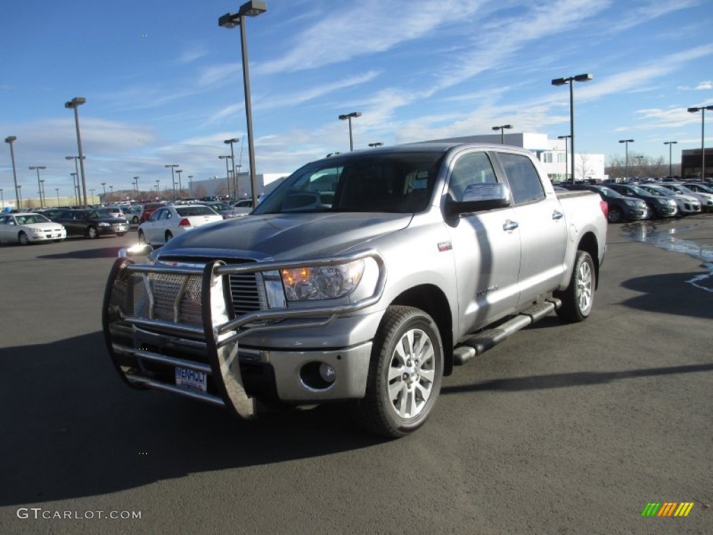 2013 Tundra Platinum CrewMax 4x4 - Silver Sky Metallic / Black photo #2