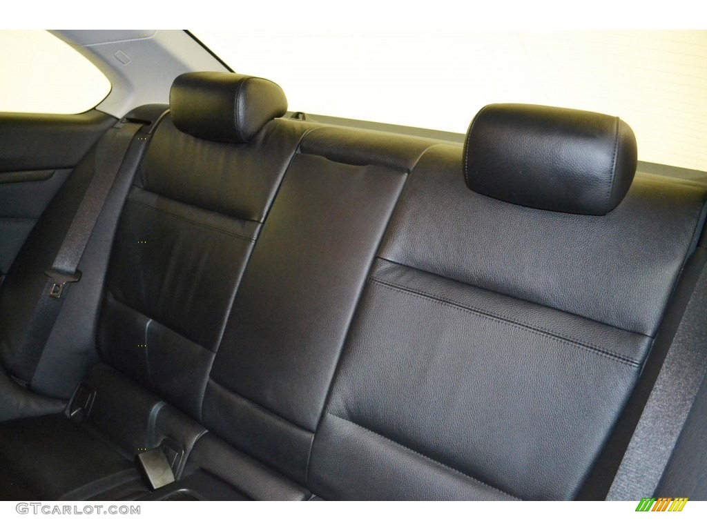 2011 3 Series 328i Coupe - Jet Black / Black photo #17