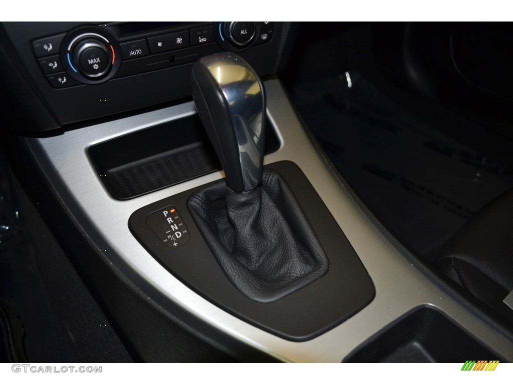 2011 3 Series 328i Coupe - Jet Black / Black photo #25