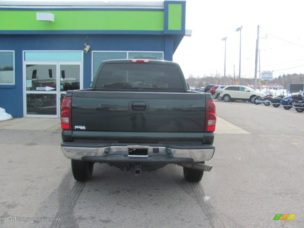 2003 Silverado 2500HD LT Extended Cab 4x4 - Dark Green Metallic / Medium Gray photo #5