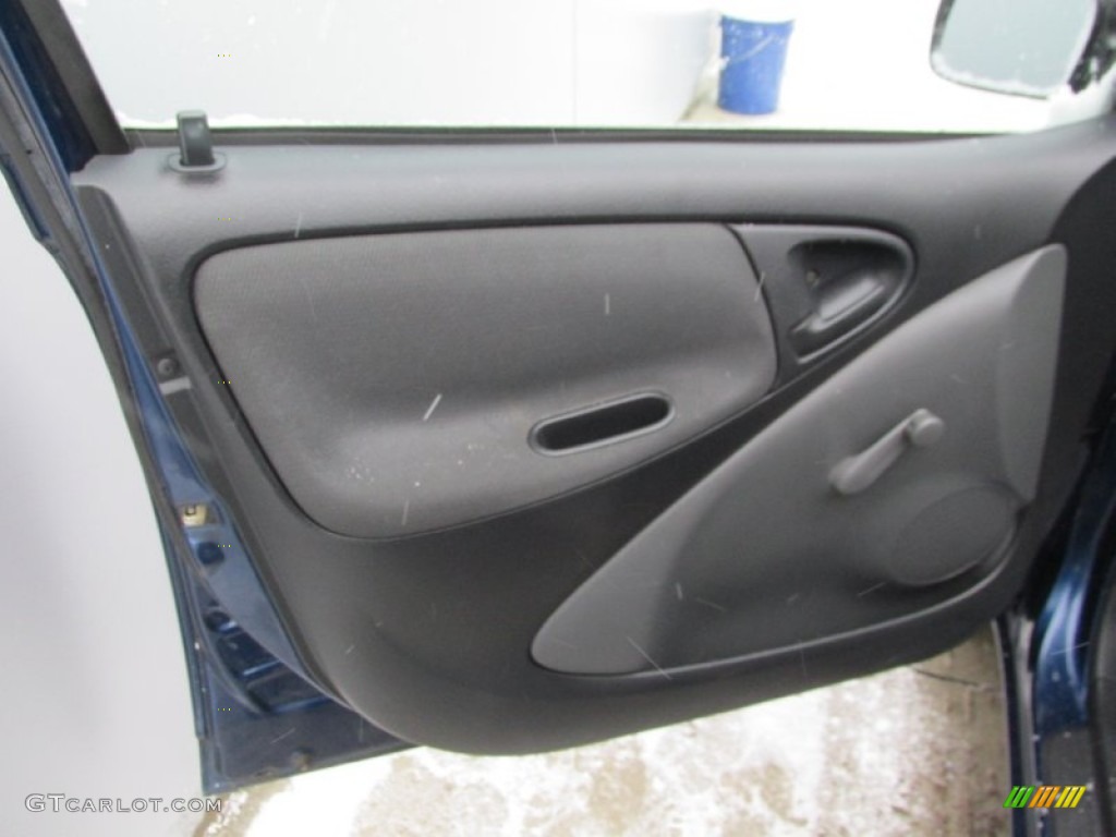 2005 Toyota ECHO Sedan Door Panel Photos