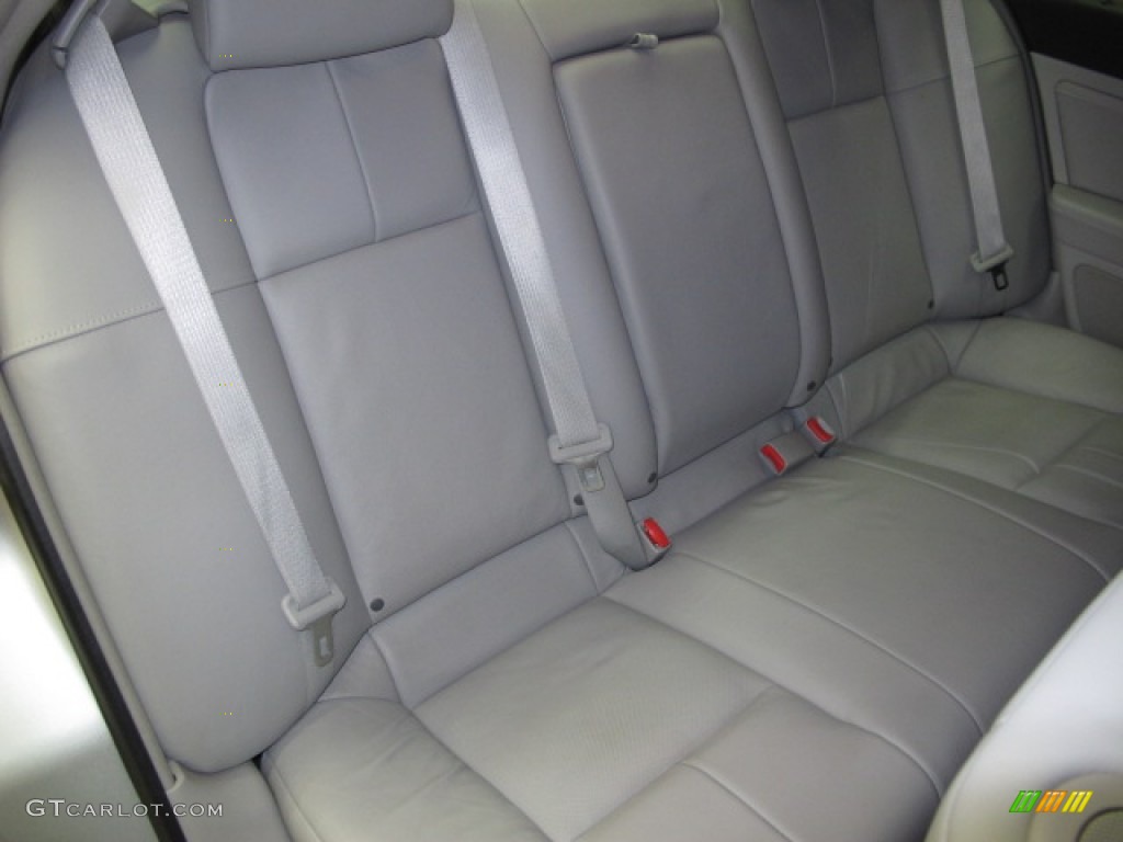 2009 STS 4 V6 AWD - Radiant Silver / Light Gray photo #19