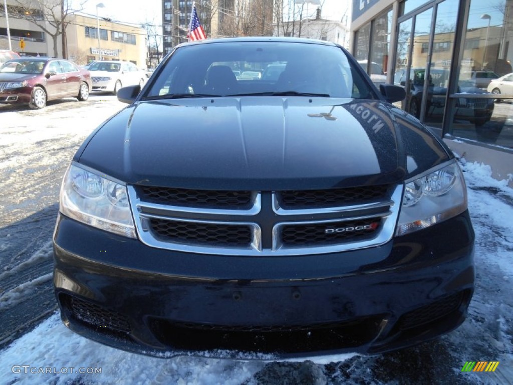 2013 Avenger SE - Black / Black photo #2