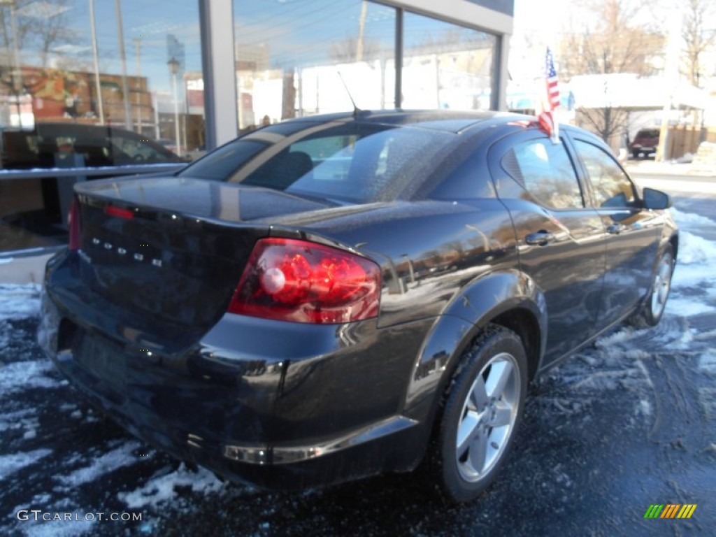2013 Avenger SE - Black / Black photo #4