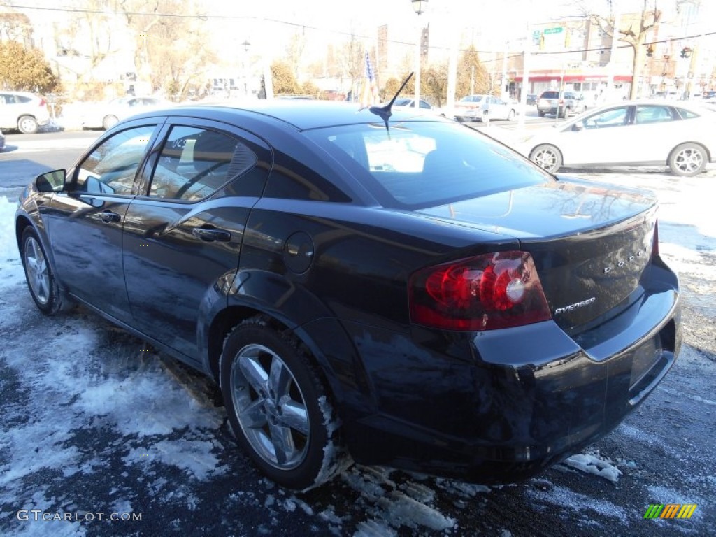 2013 Avenger SE - Black / Black photo #6