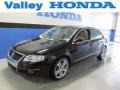 Deep Black - Passat Komfort Sedan Photo No. 1