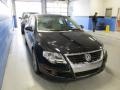 Deep Black - Passat Komfort Sedan Photo No. 5
