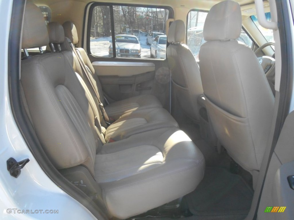 2004 Mountaineer V8 AWD - Oxford White / Medium Dark Parchment photo #9