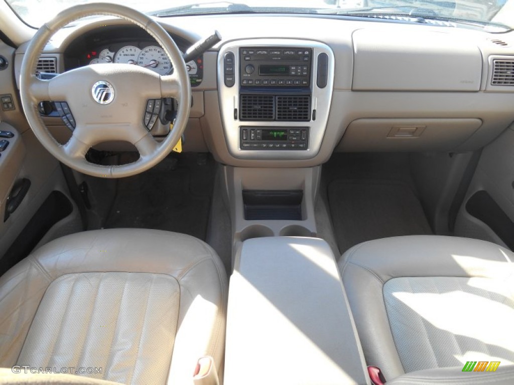 2004 Mountaineer V8 AWD - Oxford White / Medium Dark Parchment photo #15