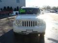 Stone White - Liberty Sport 4x4 Photo No. 2