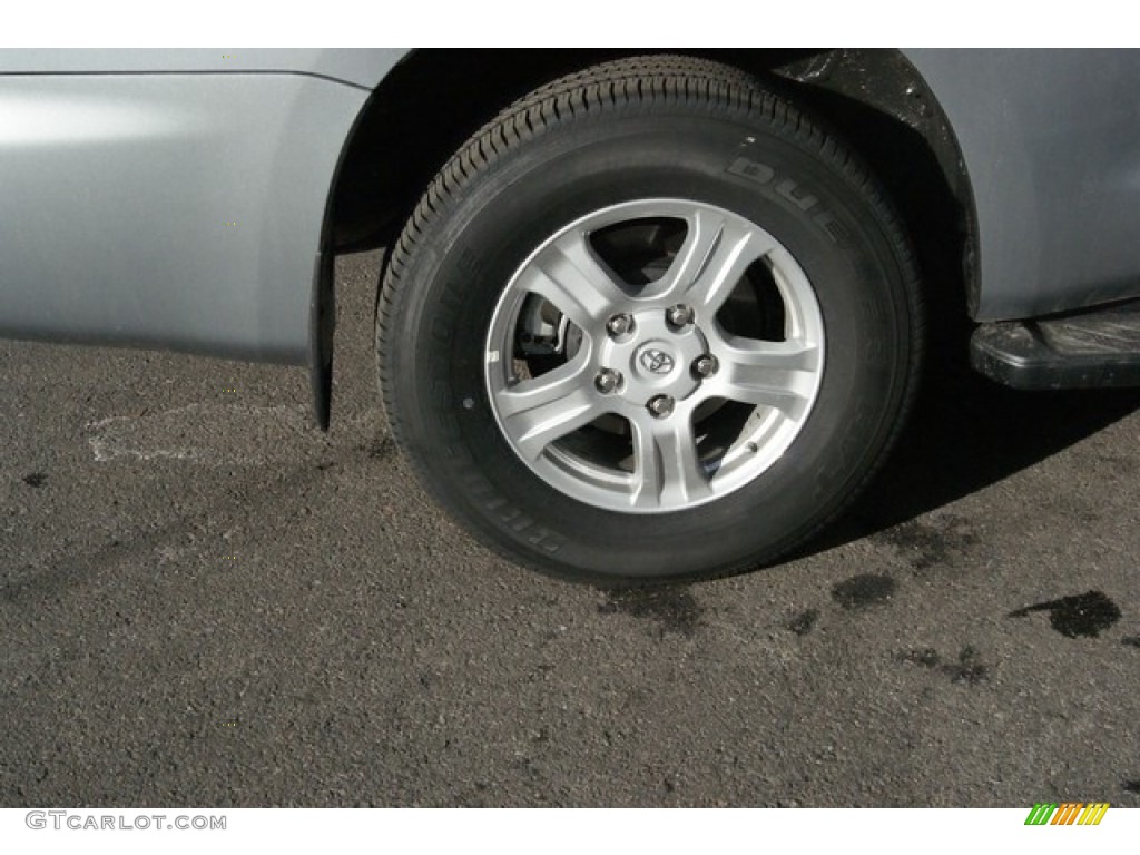 2014 Toyota Sequoia SR5 4x4 Wheel Photos