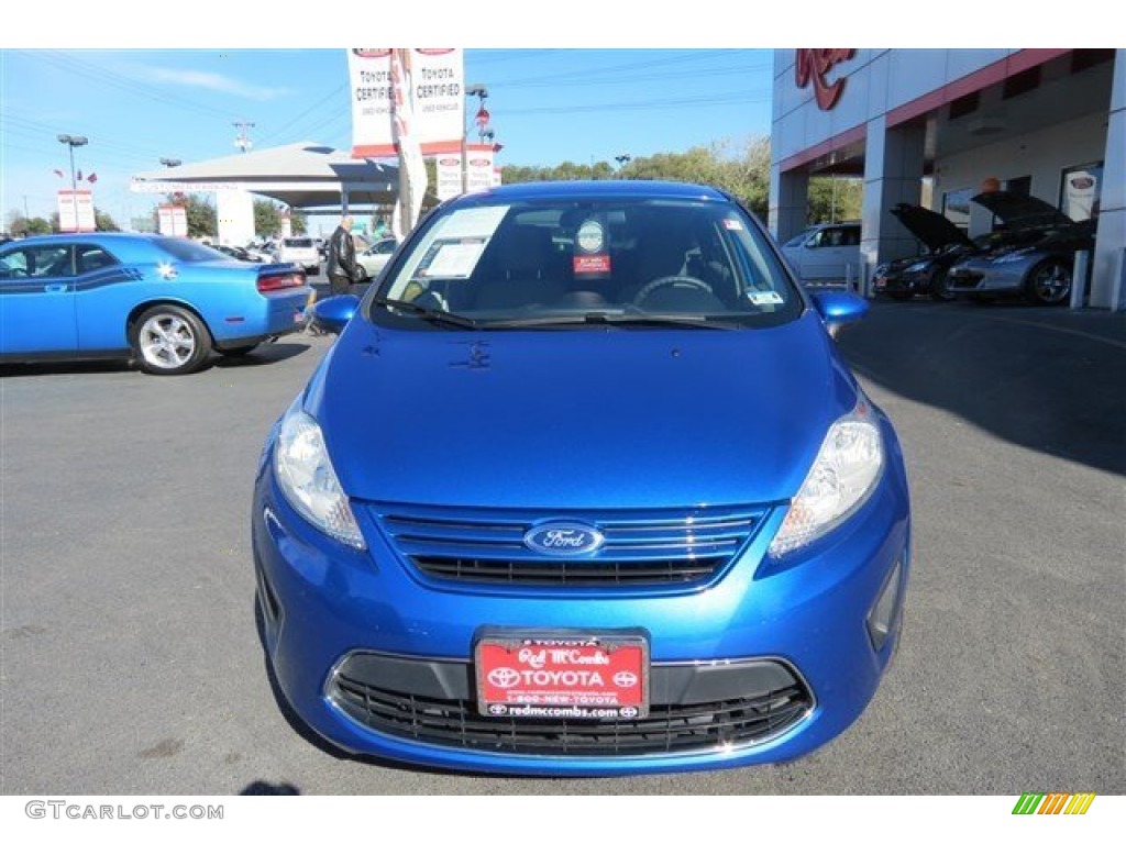 2011 Fiesta S Sedan - Blue Flame Metallic / Light Stone/Charcoal Black Cloth photo #2