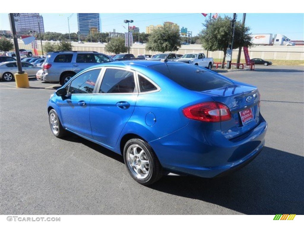 2011 Fiesta S Sedan - Blue Flame Metallic / Light Stone/Charcoal Black Cloth photo #5