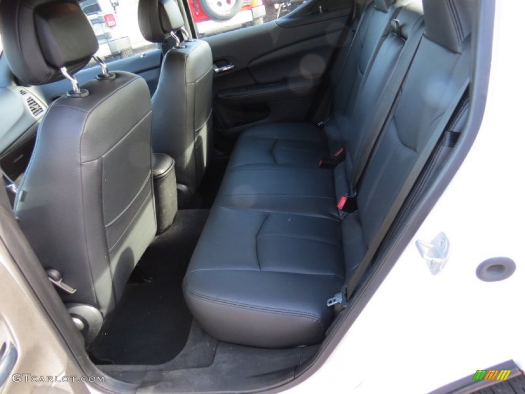 2013 Avenger SE - New Bright White / Black photo #12