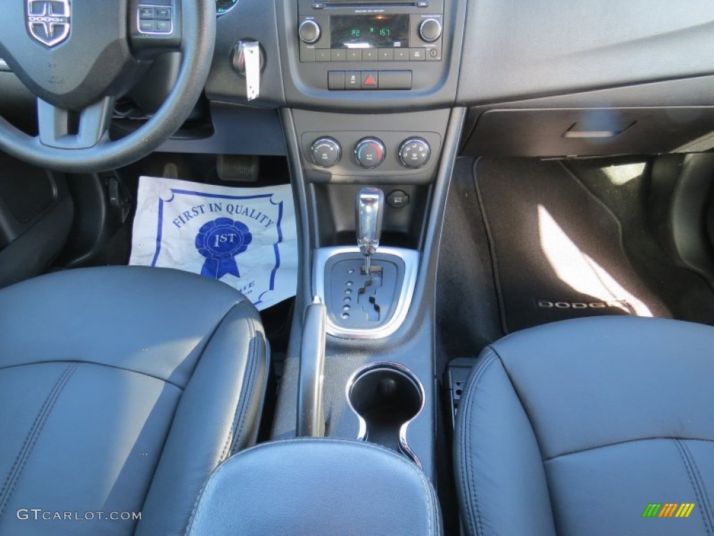 2013 Avenger SE - New Bright White / Black photo #18