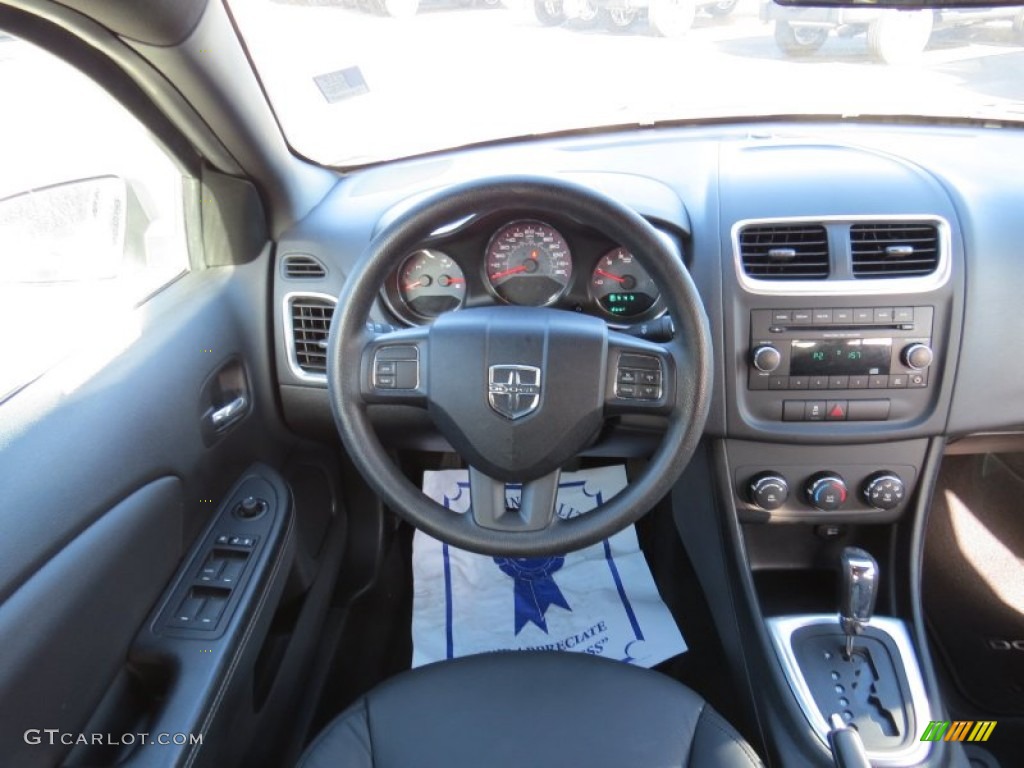 2013 Avenger SE - New Bright White / Black photo #19