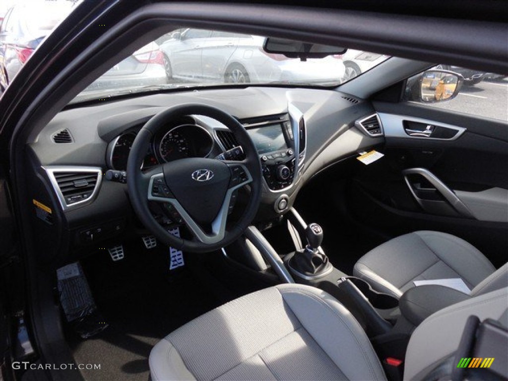 Gray Interior 2014 Hyundai Veloster Standard Veloster Model Photo #90005249