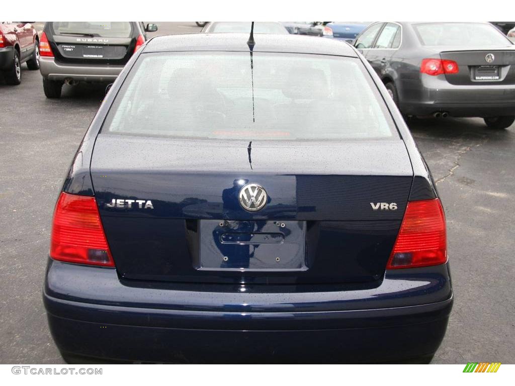 2002 Jetta GLX  VR6 Sedan - Galactic Blue Pearl / Black photo #6