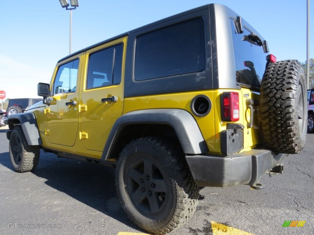 2011 Wrangler Unlimited Sport 4x4 - Detonator Yellow / Black photo #5