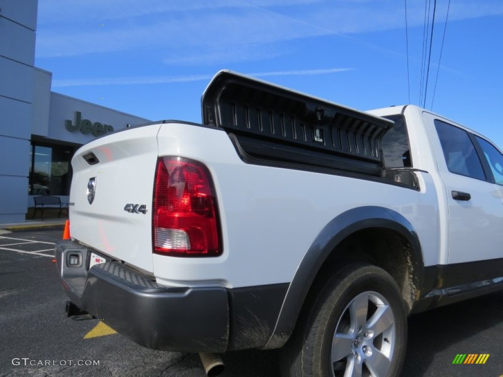 2012 Ram 1500 Outdoorsman Crew Cab 4x4 - Bright White / Light Pebble Beige/Bark Brown photo #16