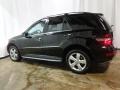 Black - ML 350 4Matic Photo No. 4
