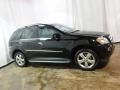 Black - ML 350 4Matic Photo No. 16