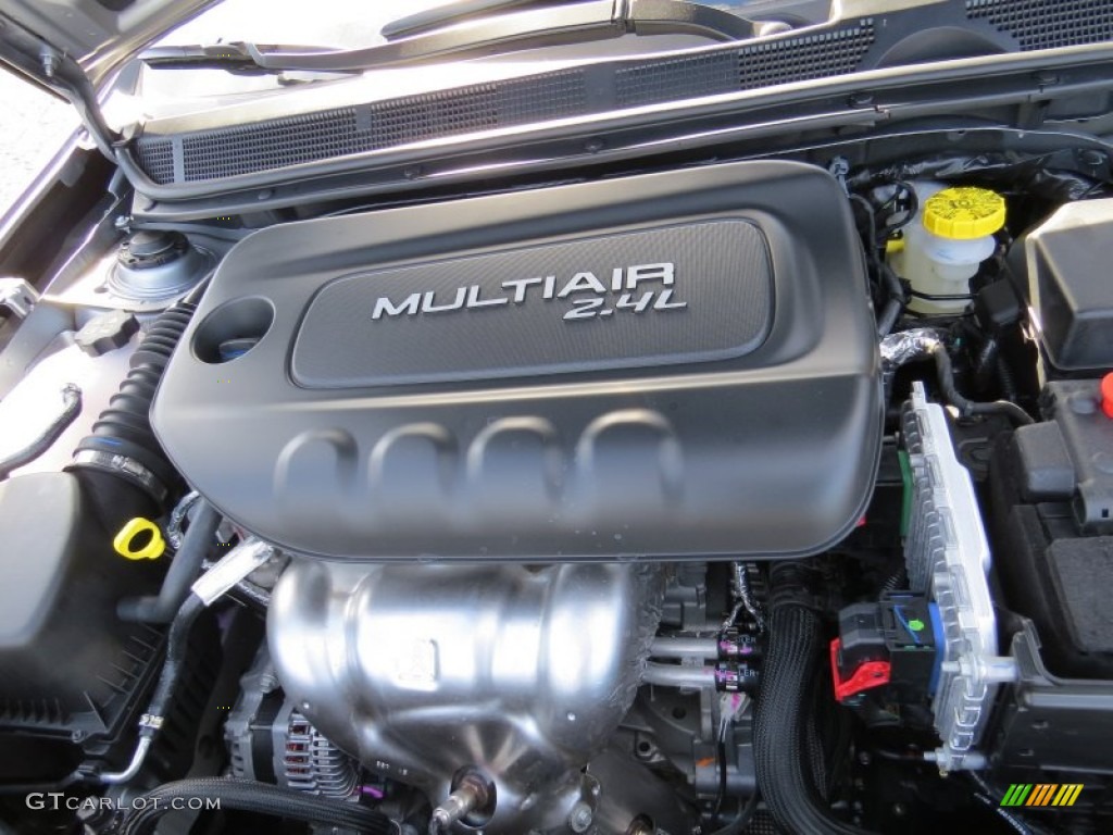 2014 Dodge Dart GT 2.4 Liter SOHC 16-Valve MultiAir Tigershark 4 Cylinder Engine Photo #90012692