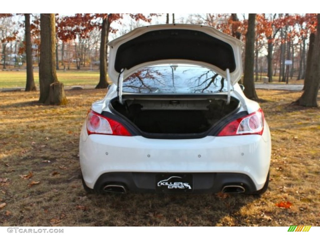 2010 Genesis Coupe 3.8 Track - Karussell White / Brown photo #26