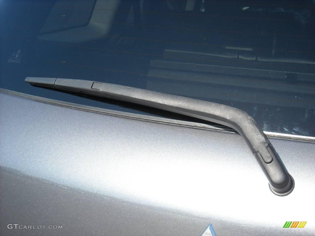 2005 Outlander Limited - Graphite Gray / Charcoal photo #11